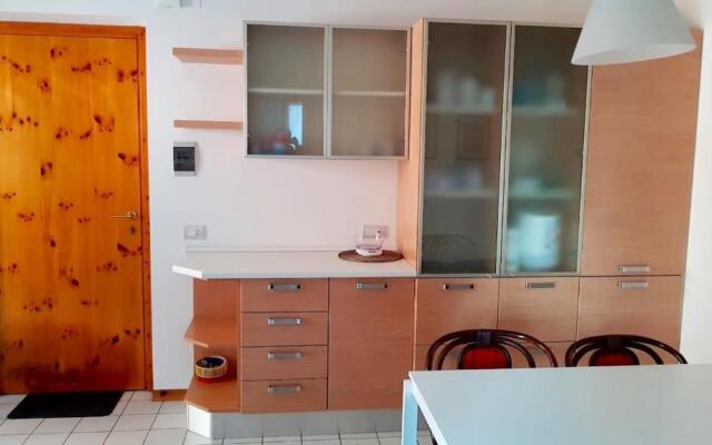 M219 - Marcelli, Trilocale Con Terrazzo a 150mt Dal Mare