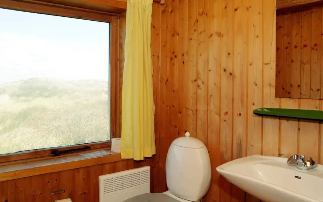 Cozy Holiday Home in Ringkøbing near Sea Beach