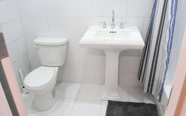 The Topping Three-Bedroom Apartment