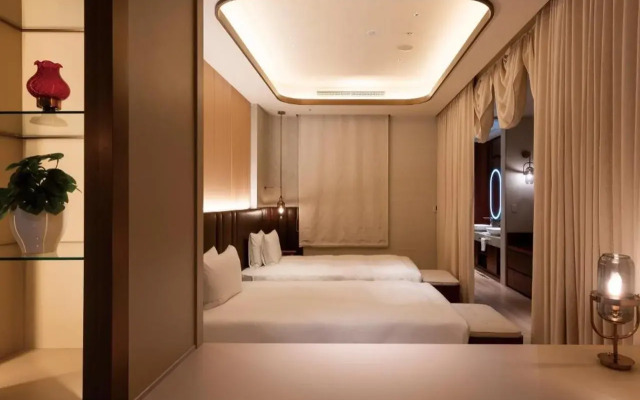 Hotel Springs Makuhari Premier