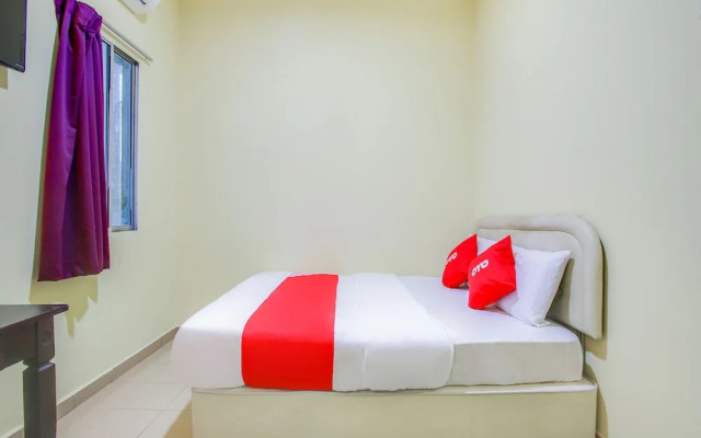 OYO 89590 Hotel Foong Inn