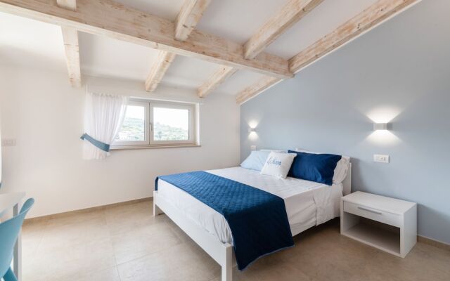 LeMoon Holiday Home Terrace & NETFLIX