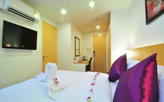 Super OYO 75385 Hotel Win Long