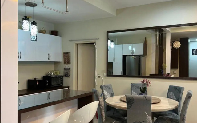 The Haven Lakeside Residence by Quadvanos