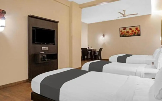 Omkar Executive by OYO Rooms