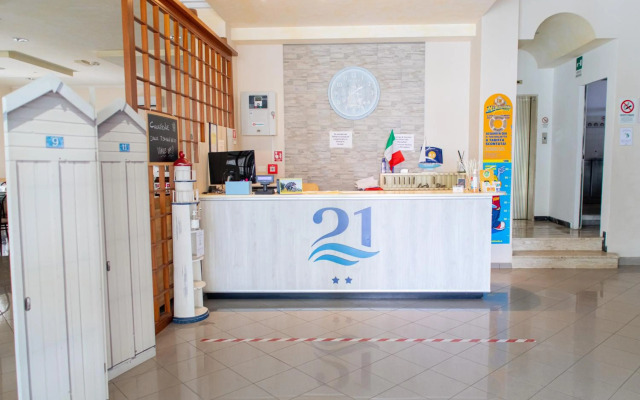 Hotel 21