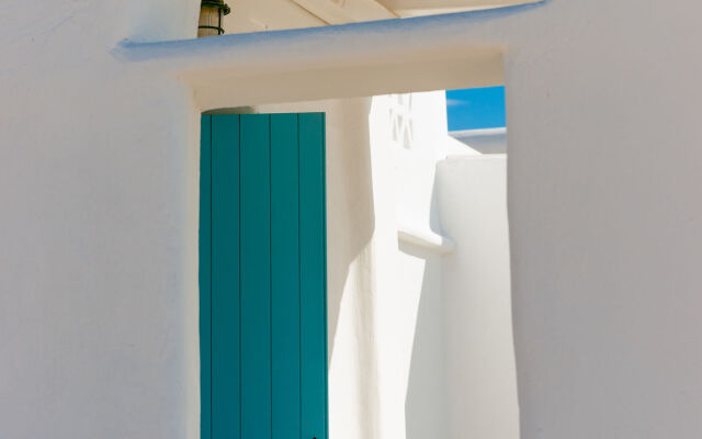 Ornos Blue