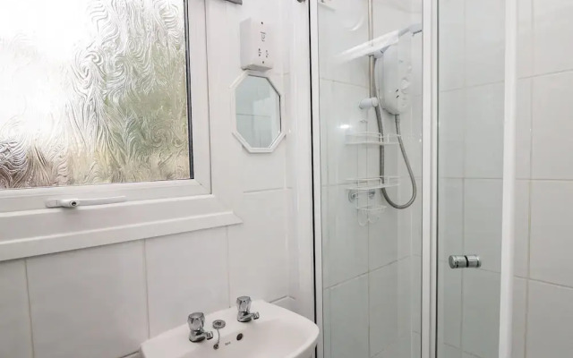 64 Penlan Holiday Park