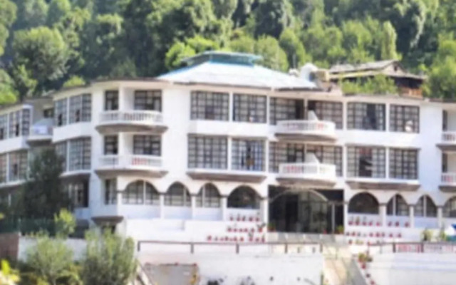 Hotel Imperial Palace