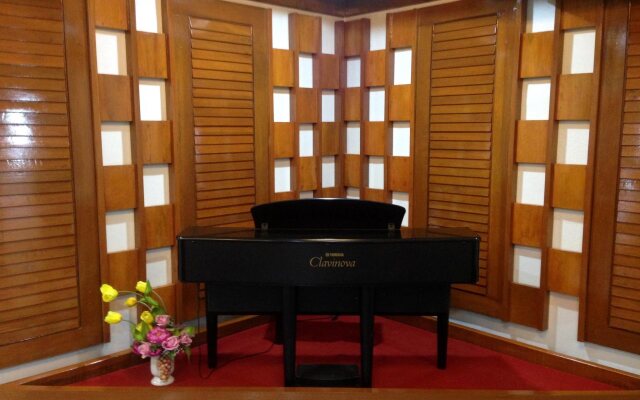 Riverfront Hotel Mukdahan