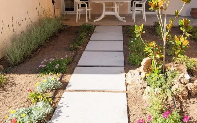 Seaside Retreat in Diminio