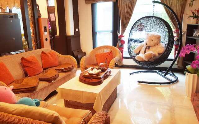 KK House