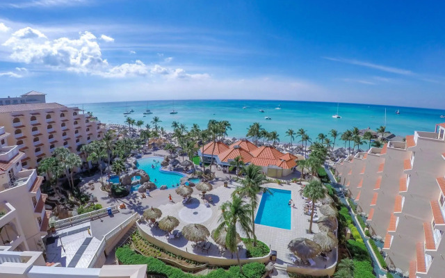 Playa Linda Beach Resort