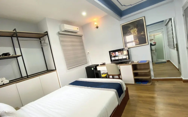 Home Away Do Quang Dau