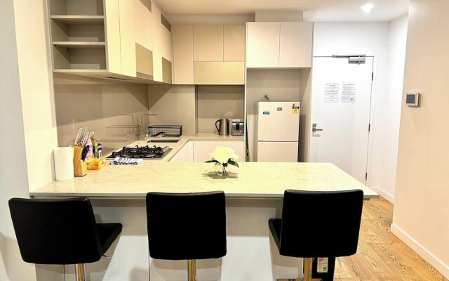 ReadySet Apartments on Rose Lane