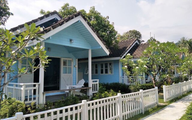 Baan Takarkard