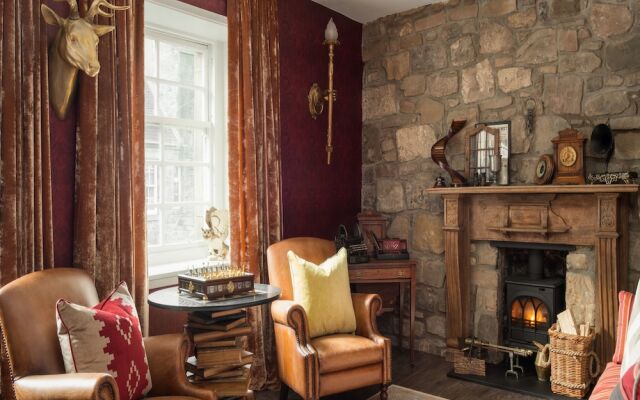 Canongate Luxury Homestay