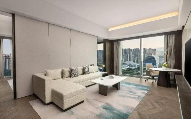 Crowne Plaza Jiangmen Binjiang