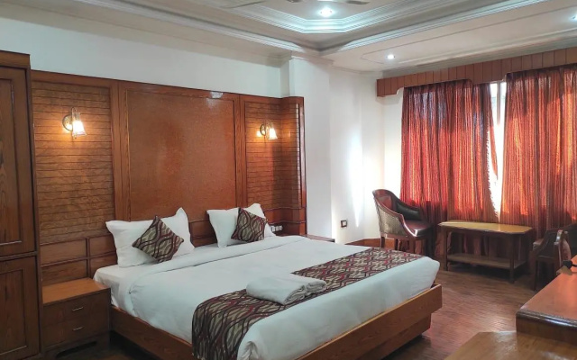 Ambarish Grand Residency – Guest Rooms – Guwahati
