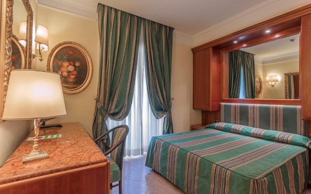 Double room (full double bed) (bed type is subject to availability)