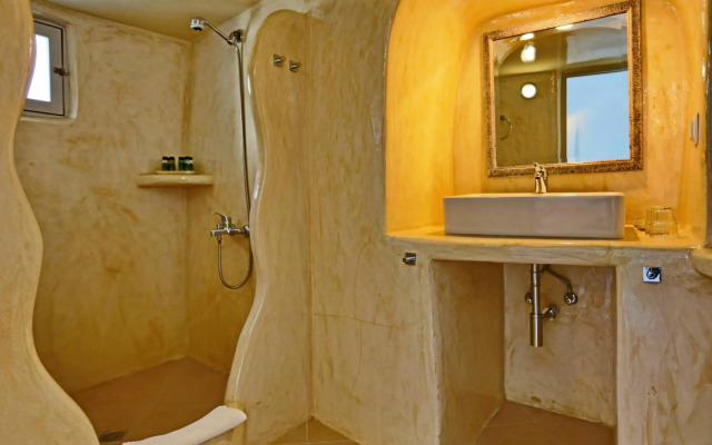 Oia Mare Villas