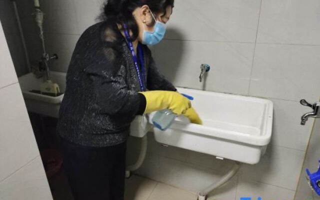 Yamei Qingju Hotel