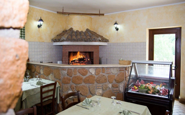 Agriturismo La Rocca dei Briganti