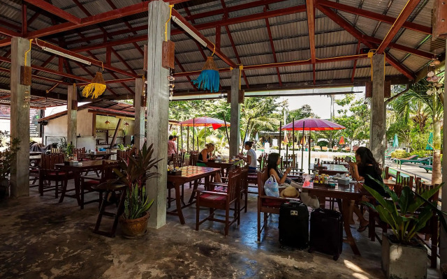 Lanta Klong Nin Beach Resort