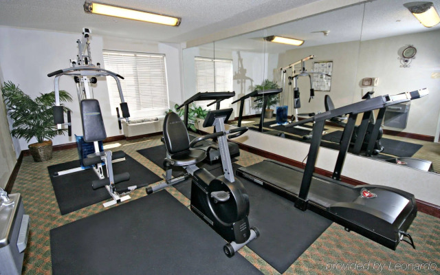 Holiday Inn Exp Winston Salem by IHG