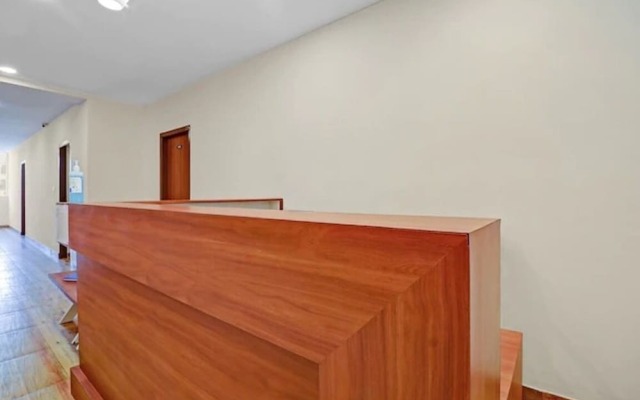 iROOMZ Sri Udupi Park Suites PMC