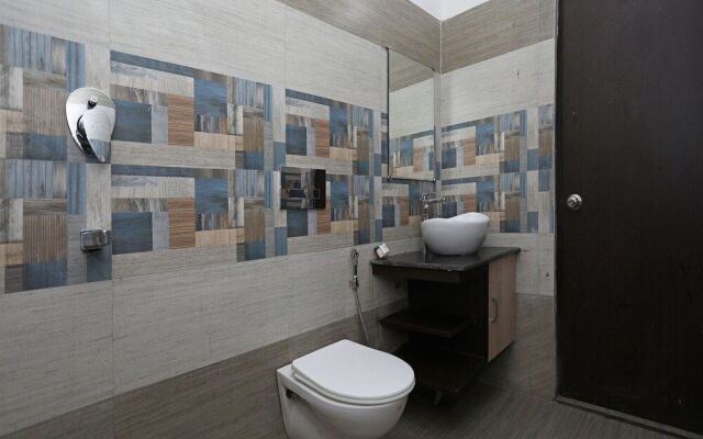 OYO 11538 Shree Kanha Shyam Hotel & Banquet