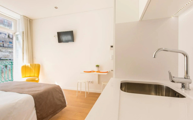 Downtown Porto Mouzinho Studio Apts