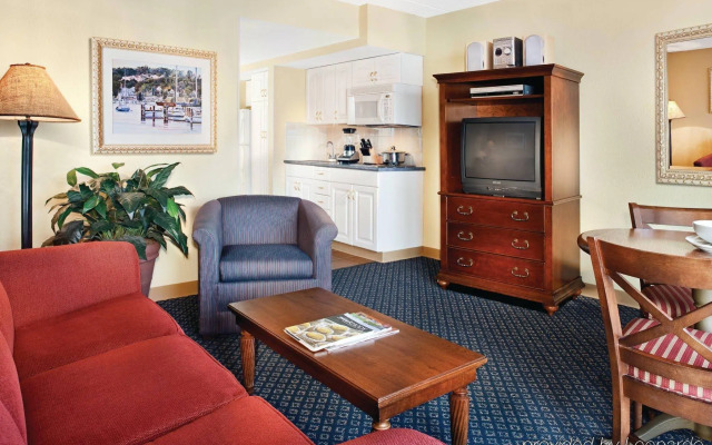 Club Wyndham Inn on Long Wharf