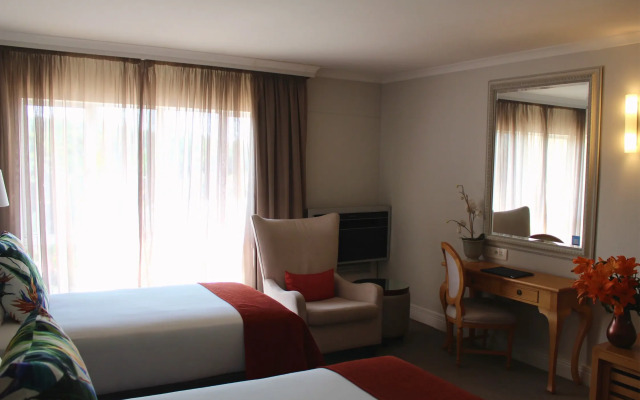 The Riverside Hotel
