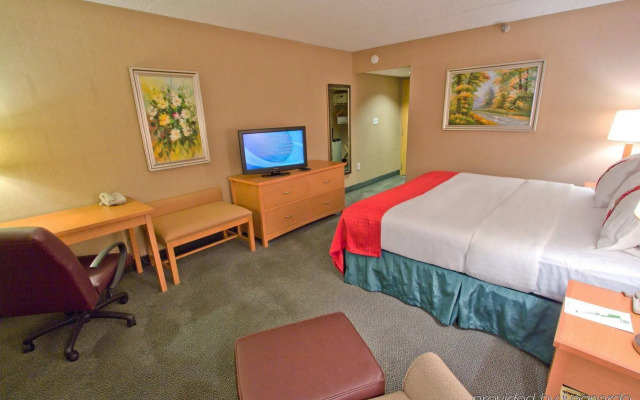 Delta Hotels by Marriott Seattle Everett