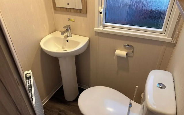 3br-sleeps6-parking-pool-nearbeach&skegness