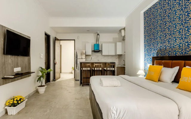 Lime Tree Hotel Golf Course Road Sec-43