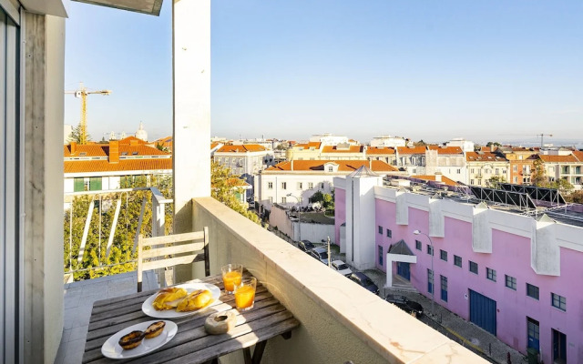 270 Panoramic View Premium Apartment