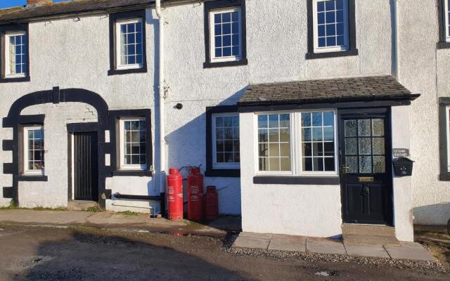 Lovely Cottage on Hadrians Wall 12 Miles From Carlisle