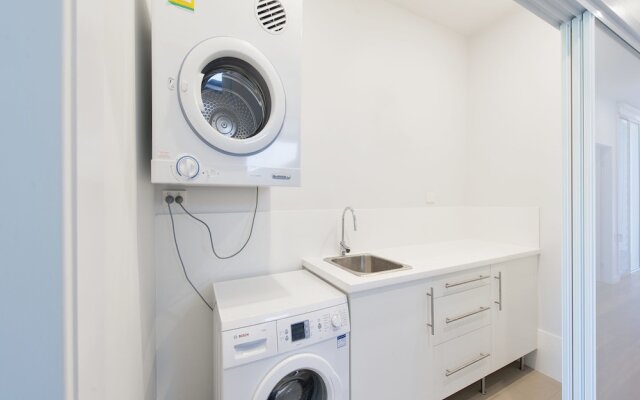 Ocean Views, 41A Ocean Avenue