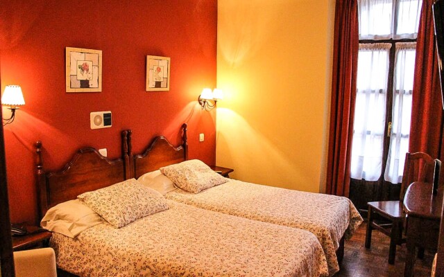 Hotel Puerto de Llanes