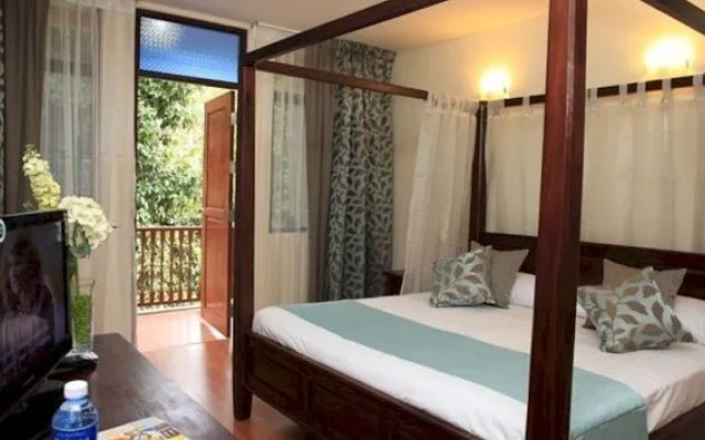 Suria Hill Country House, Janda Baik