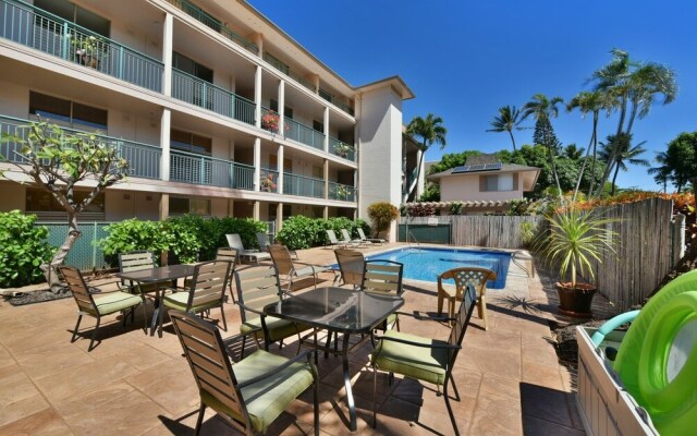 Makani Sands #102 1 Bedroom Condo by RedAwning