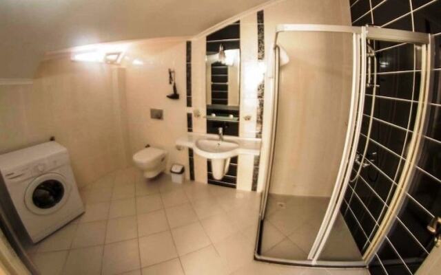 Serenity Apartments 3 by Villamnet