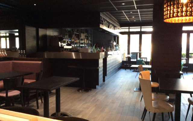 Le Relais De La Place