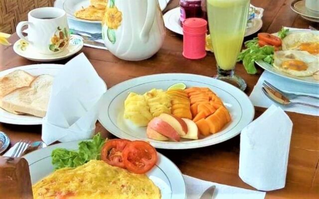 La Lucy Sunset Seaview and Bungalow