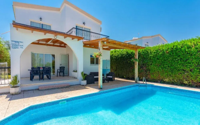Villa Aristotelis in Argaka