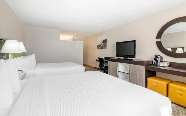 Ogunquit River Inn & Suites