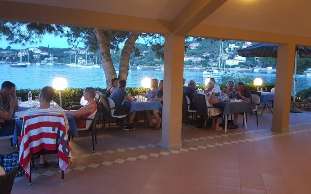 Hotel Paradise Punta