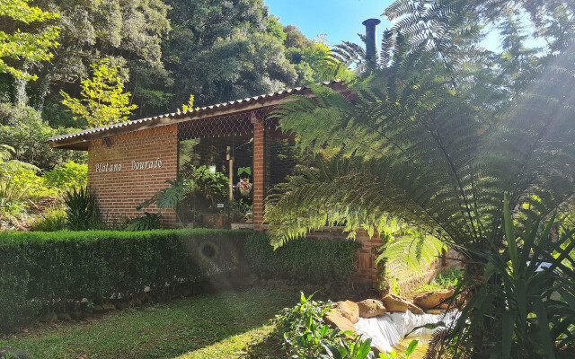 Suites Recanto dos Plátanos - Suite 01